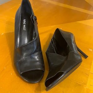 Nine West Leather Pumps